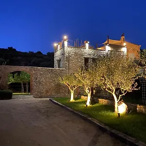 Massana Farm stay
